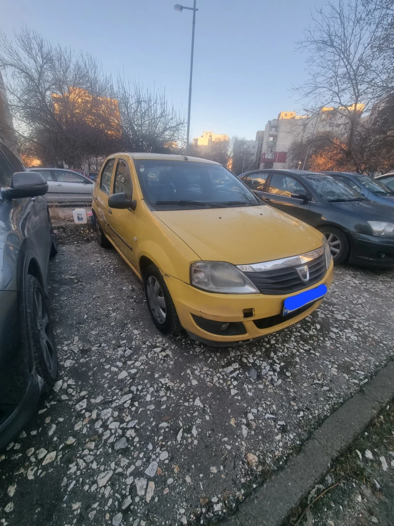 Dacia Logan, снимка 1 - Автомобили и джипове - 48510839