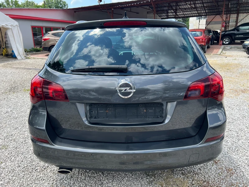 Opel Astra J 1.6T ST* ШВЕЙЦАРИЯ* , снимка 6 - Автомобили и джипове - 50747613