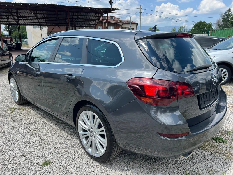 Opel Astra J 1.6T ST* ШВЕЙЦАРИЯ* , снимка 7 - Автомобили и джипове - 50747613