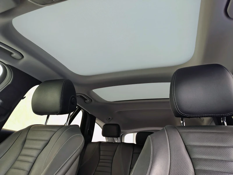 Mercedes-Benz E 400 400D, снимка 10 - Автомобили и джипове - 51399377