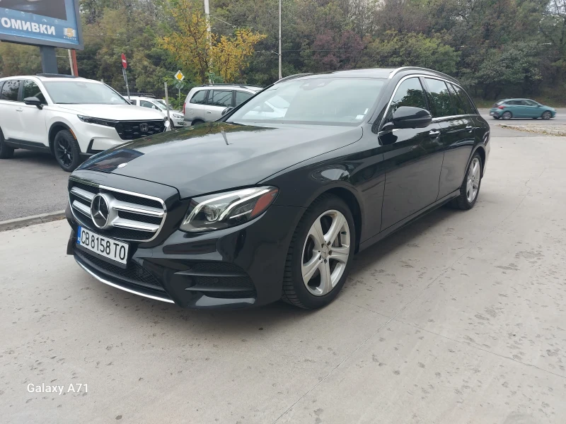 Mercedes-Benz E 400 4matik, AMG- пакет, 7 местна