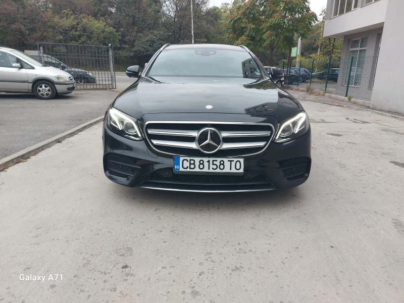 Mercedes-Benz E 400 4matik, AMG- пакет, 7 местна, снимка 4 - Автомобили и джипове - 51835864