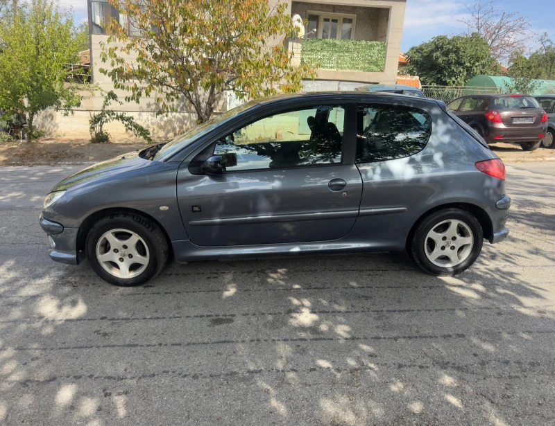 Peugeot 206 1.4HDI Фейс 68кс JBL EDITION , снимка 11 - Автомобили и джипове - 52327341