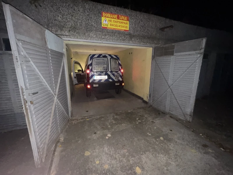 Renault Kangoo Повдигнато окачване, снимка 7 - Автомобили и джипове - 52068865