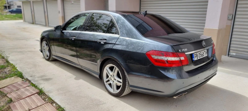 Mercedes-Benz E 350 AMG 4MATIC LPG, снимка 3 - Автомобили и джипове - 52215107