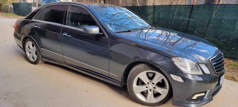 Mercedes-Benz E 350 AMG 4MATIC LPG, снимка 17 - Автомобили и джипове - 52215107
