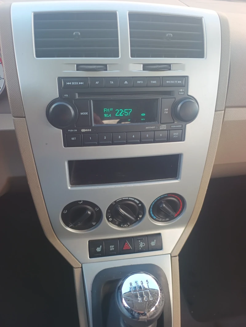 Dodge Caliber 2.0 CRD/EURO 4, снимка 13 - Автомобили и джипове - 52948754