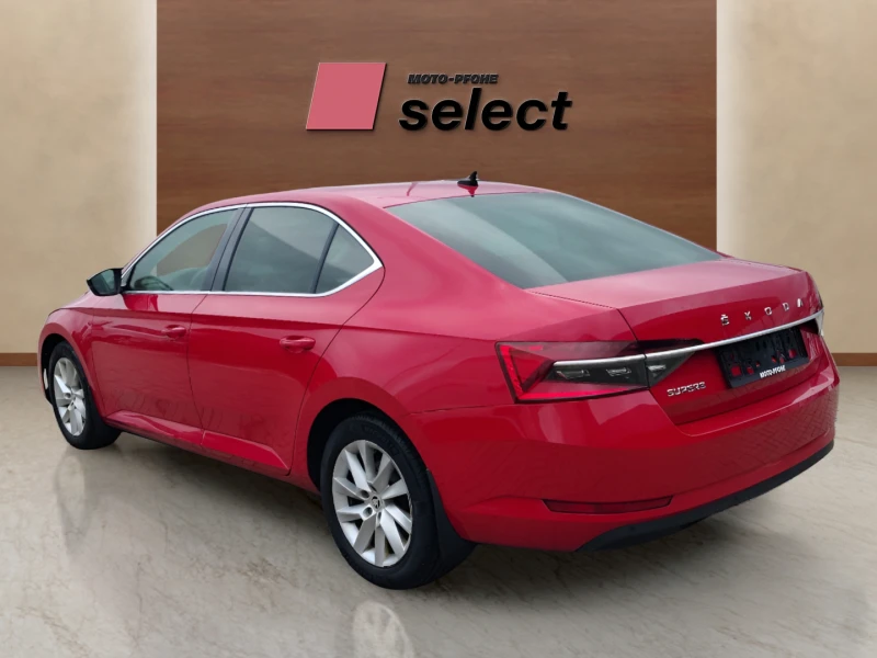 Skoda Superb 2.0 D, снимка 3 - Автомобили и джипове - 53427283