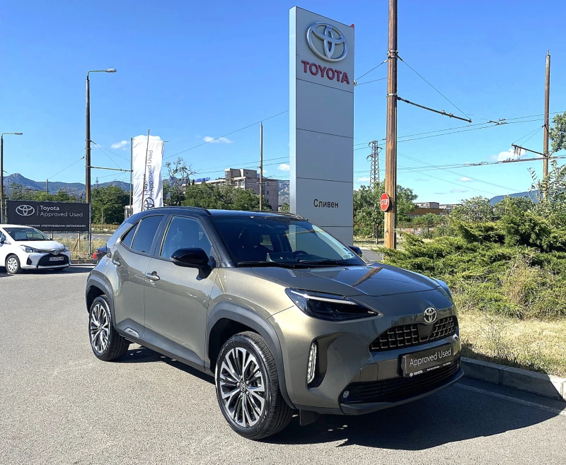 Toyota Yaris Cross 1.5 HEV, 4x4, Elegance, Панорамен покрив - 64900 лв. - 74068222 1