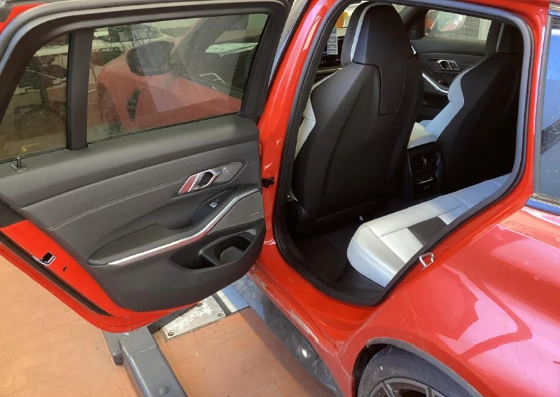 BMW M3 Touring Competition xDrive LCI - изображение 5