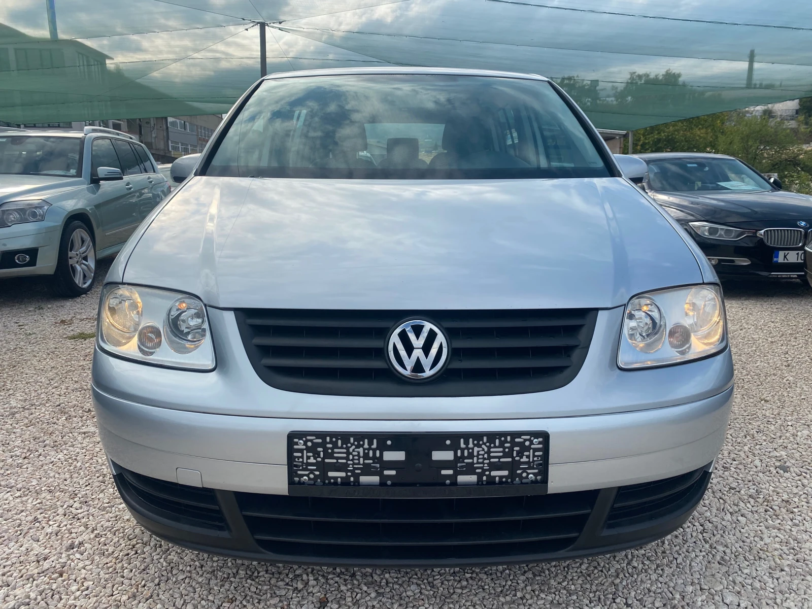 VW Touran 1.9TDi, 105кс, 6ск,  - изображение 2