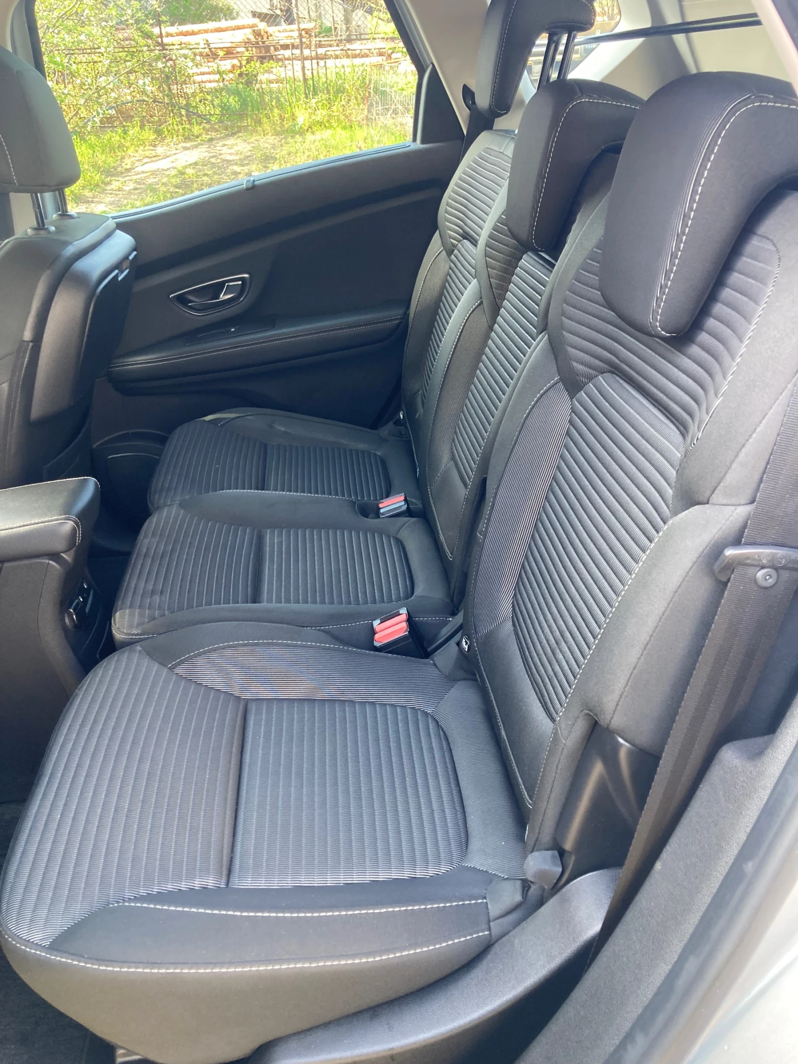 Renault Scenic  - изображение 9