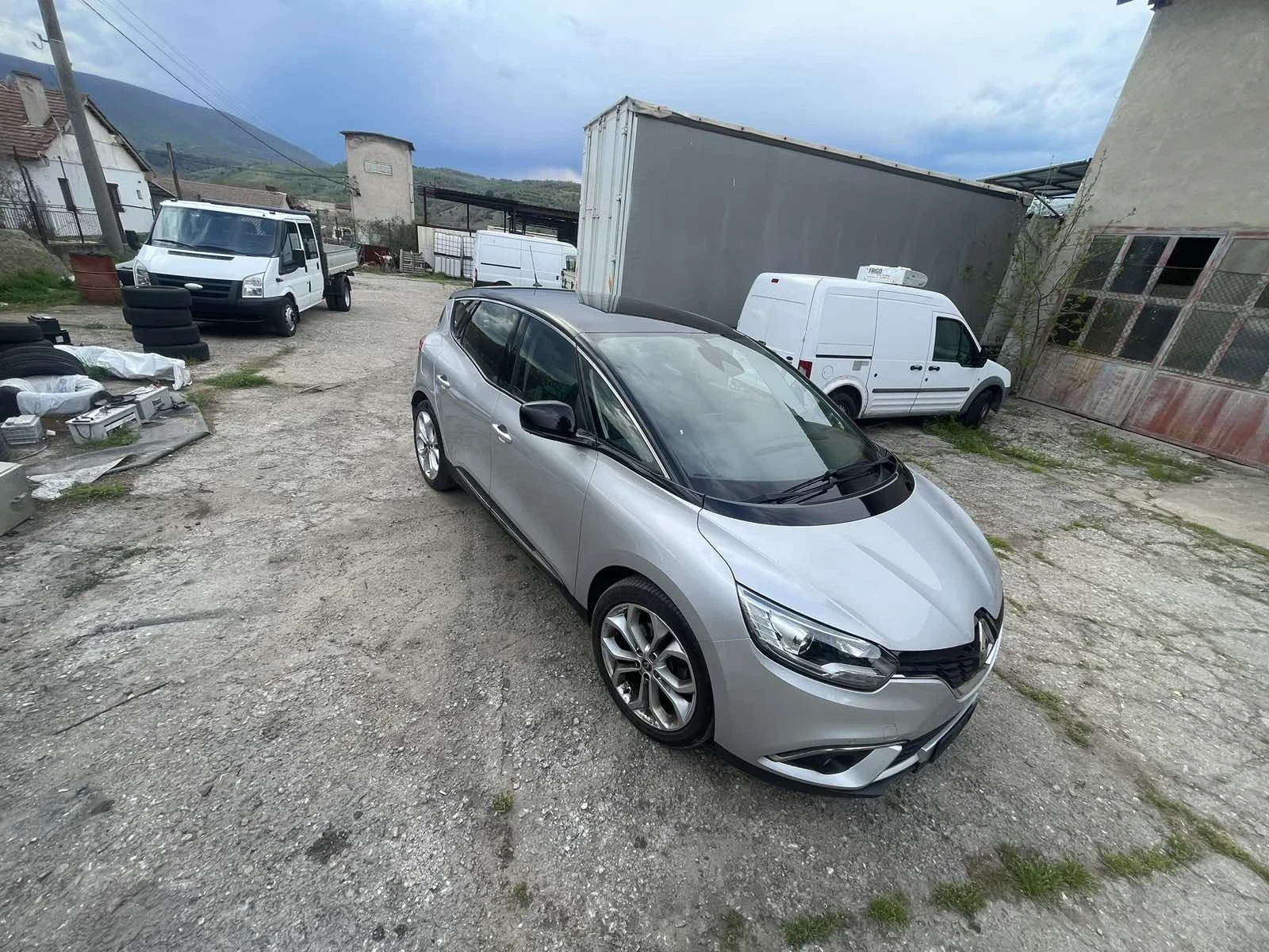 Renault Scenic  - изображение 4