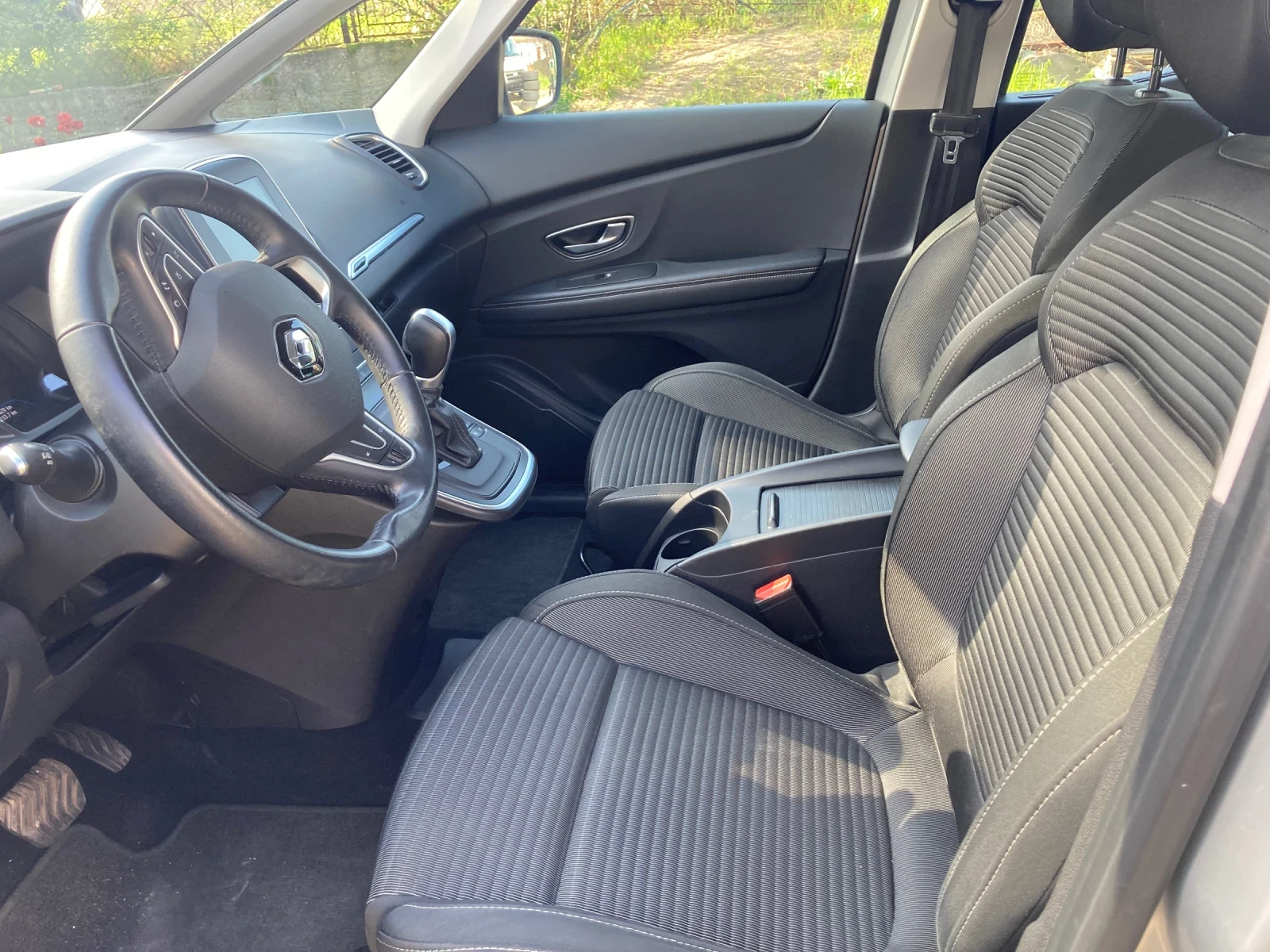 Renault Scenic  - изображение 8