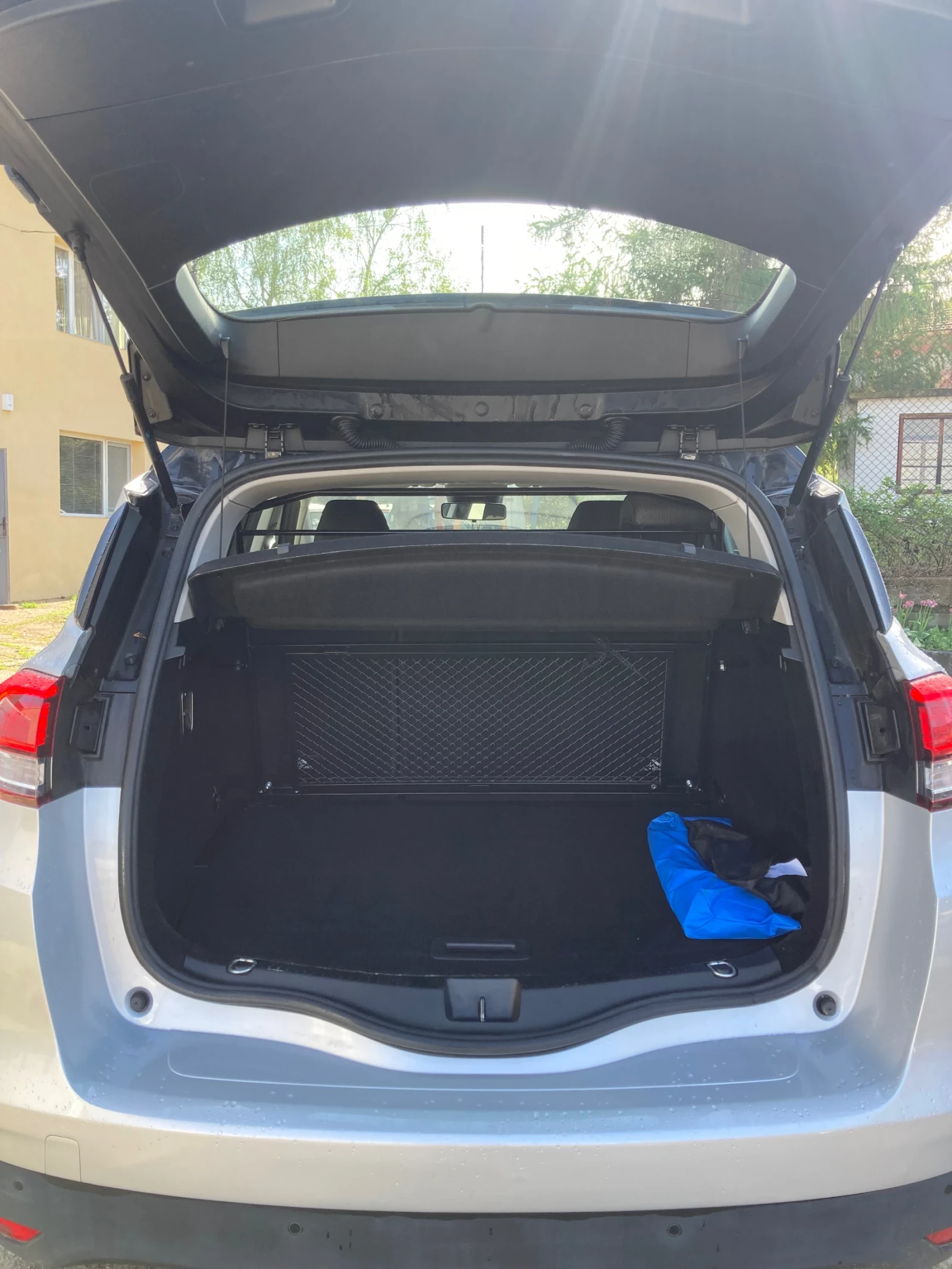 Renault Scenic  - изображение 10