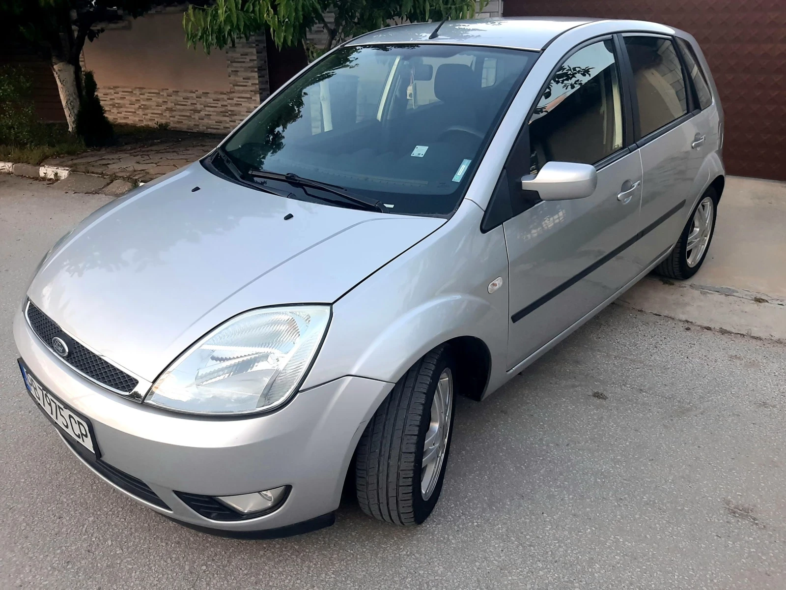 Ford Fiesta 1.25.БЕНЗИН + ГАЗ ИНЖЕКЦИОН.2006г.ТОП  - изображение 3