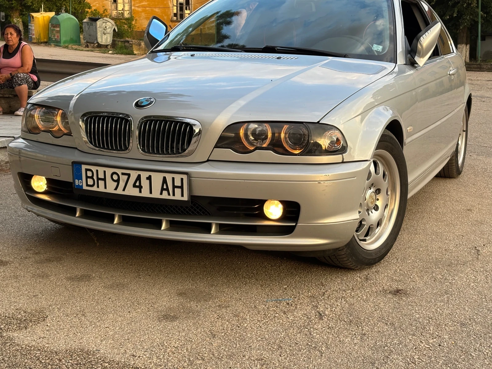 BMW 323  - изображение 3