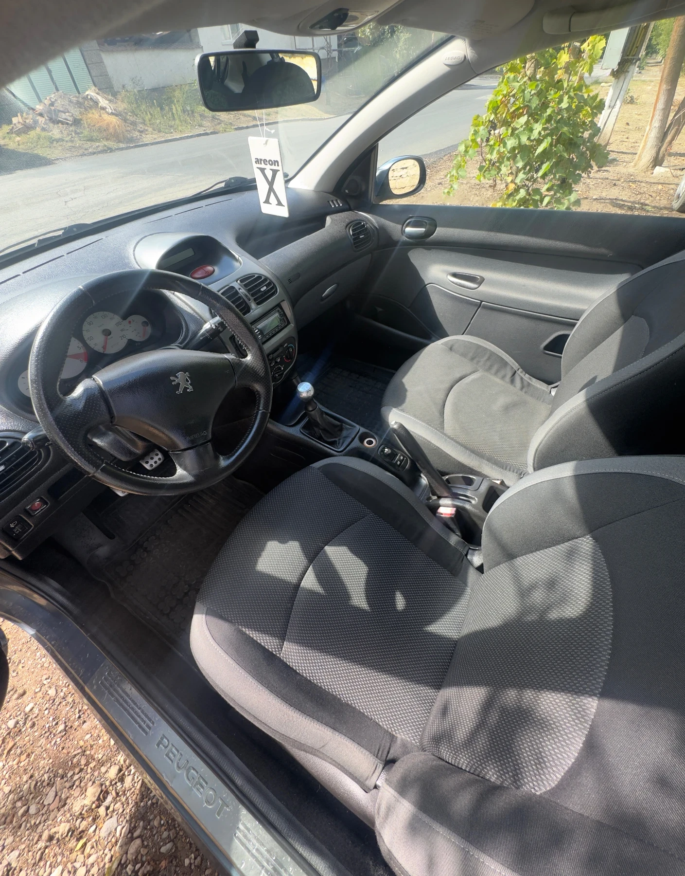 Peugeot 206 1.4HDI Фейс 68кс JBL EDITION  - изображение 6