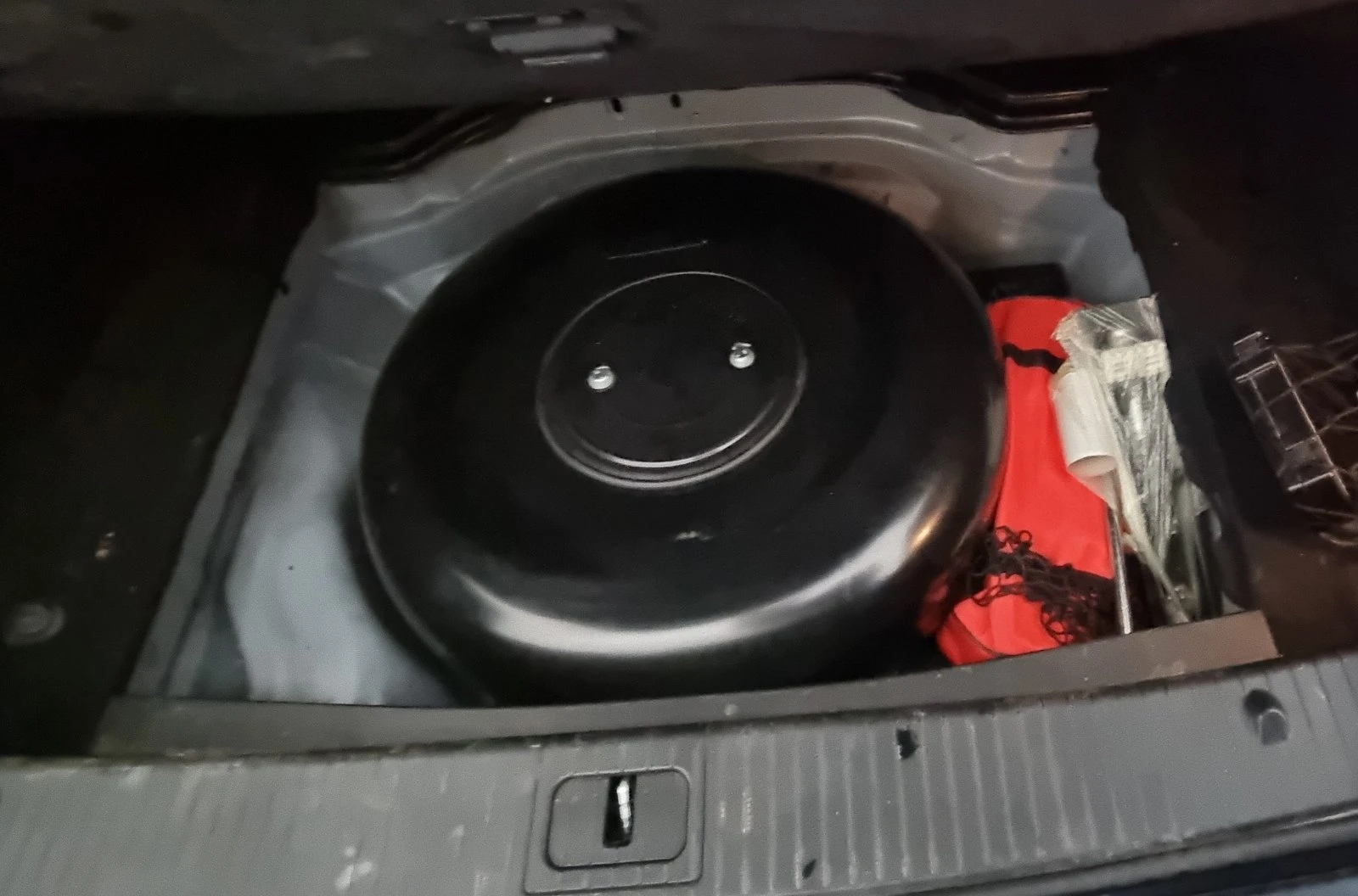 Mercedes-Benz E 350 AMG 4MATIC LPG | Mobile.bg � ����������� 14