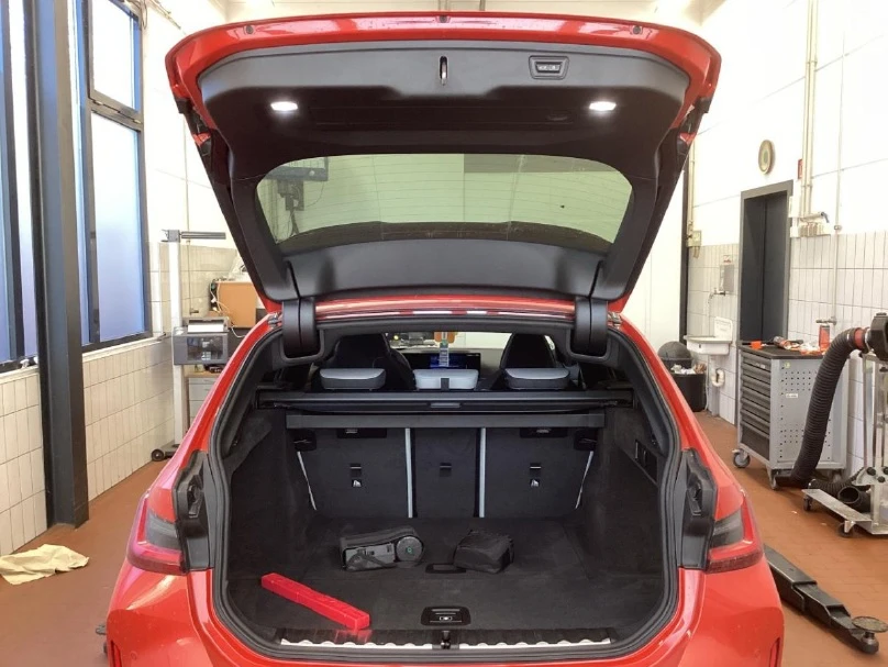 BMW M3 Touring Competition xDrive LCI - изображение 6