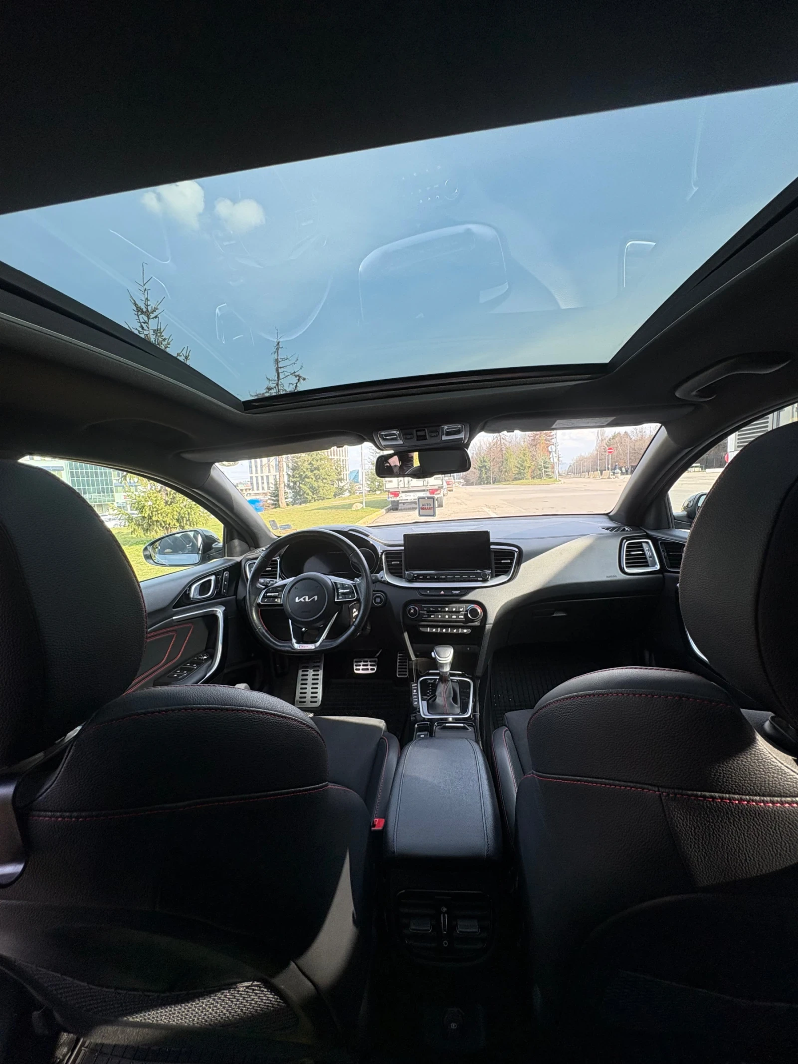 Kia Pro ceed ProCeed GT 1.6 T-GDi 204 к.с. Shooting Brake, снимка 9 - Автомобили и джипове - 53756314