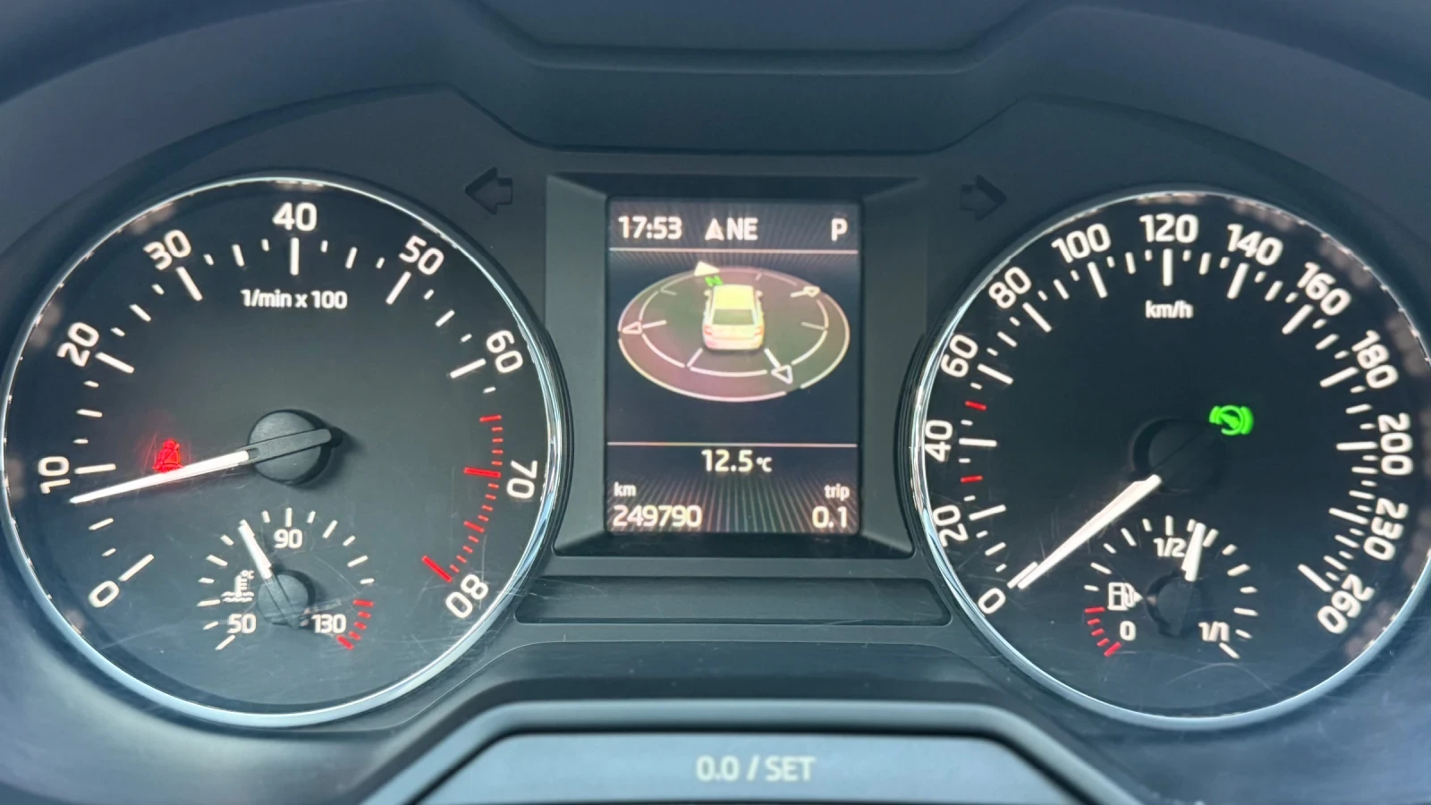 Skoda Octavia 1.8TFSI, снимка 13 - Автомобили и джипове - 53979225