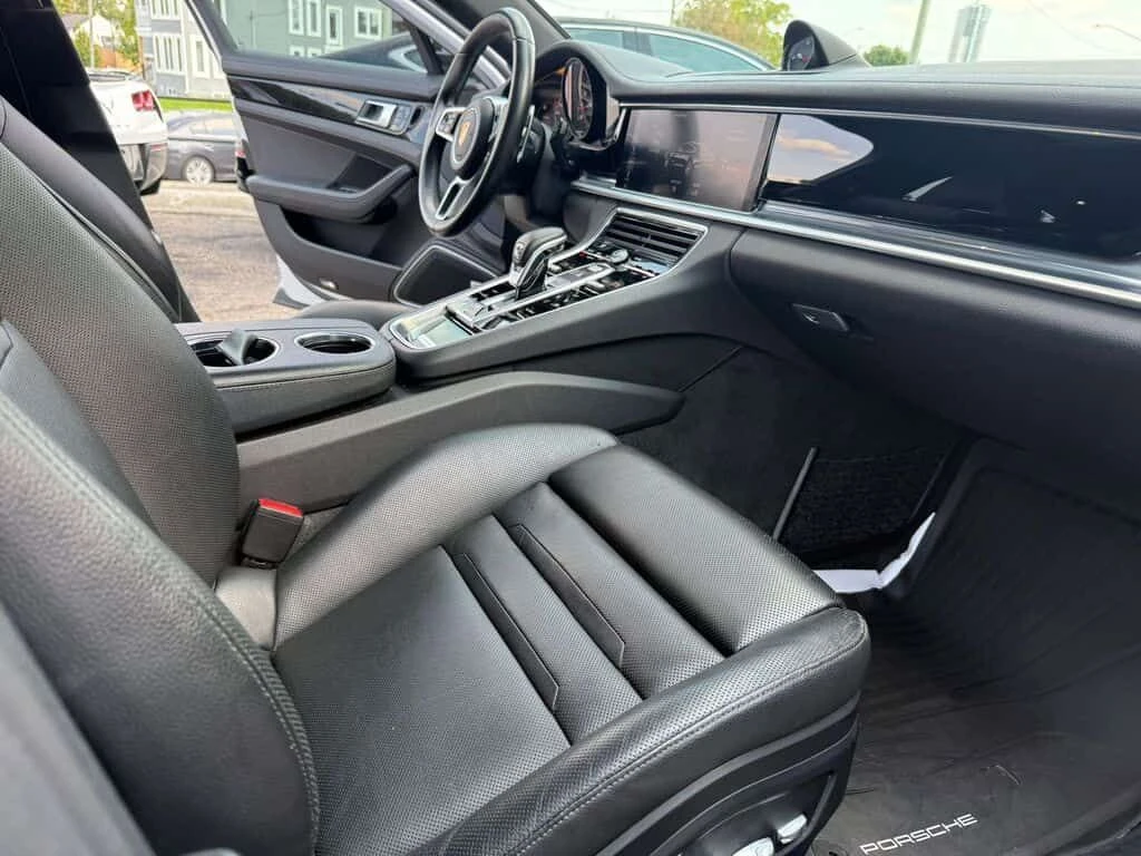 Porsche Panamera * 4 AWD * 360 КАМЕРА* ПОДГРЕВ* ОБДУХВАНЕ* , снимка 9 - Автомобили и джипове - 54054938