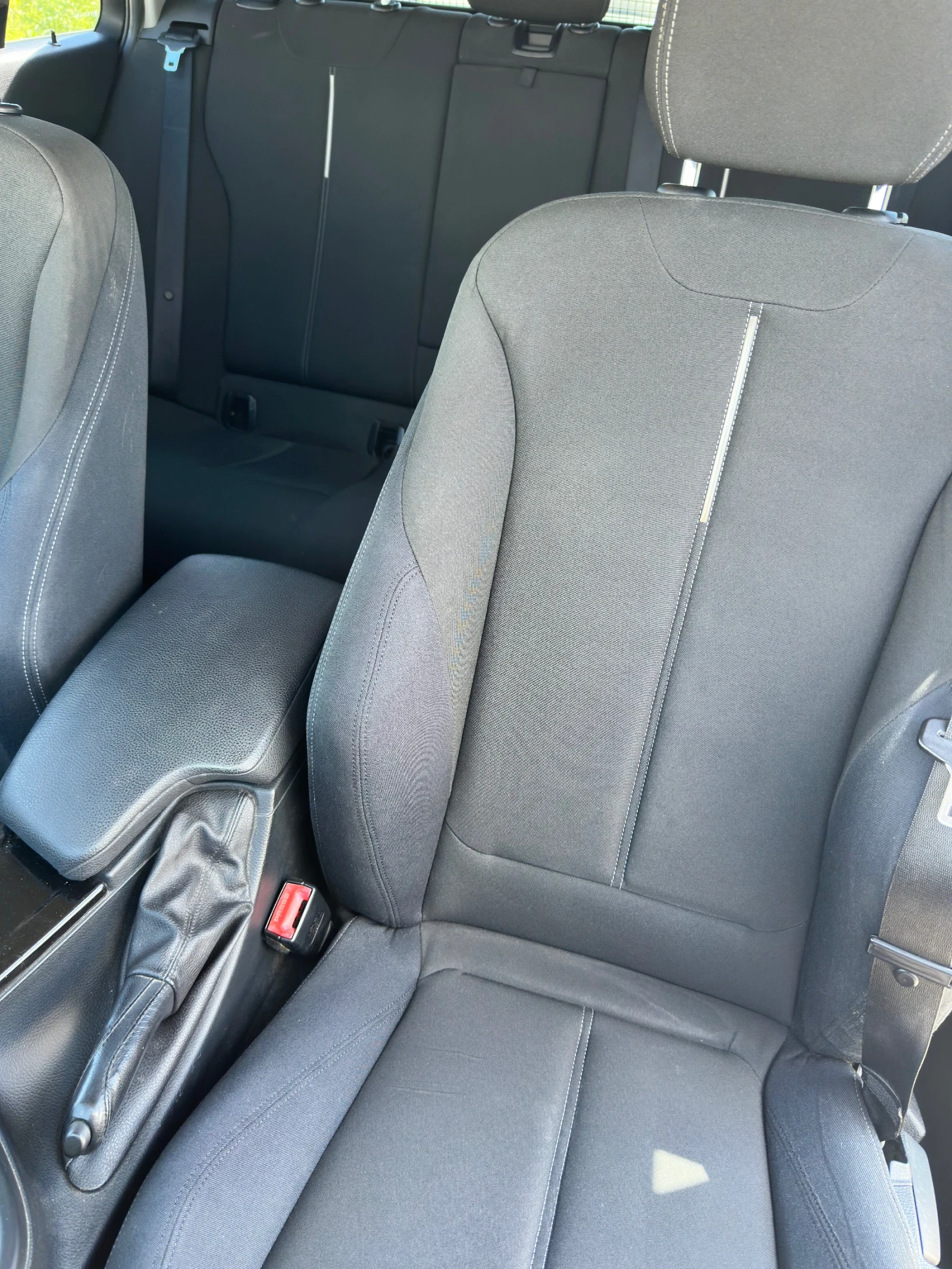 BMW 318 D SPORT, снимка 12 - Автомобили и джипове - 54147503