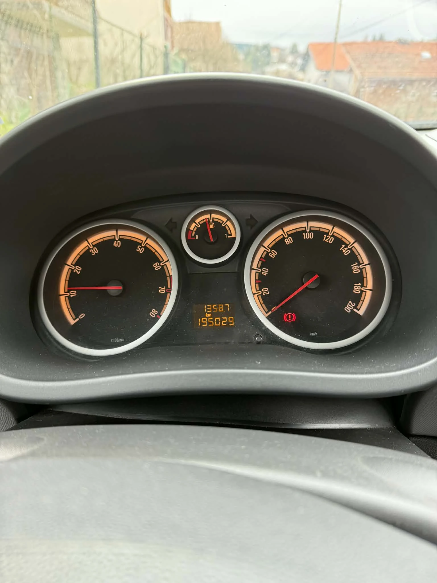 Opel Corsa, снимка 3 - Автомобили и джипове - 54182262