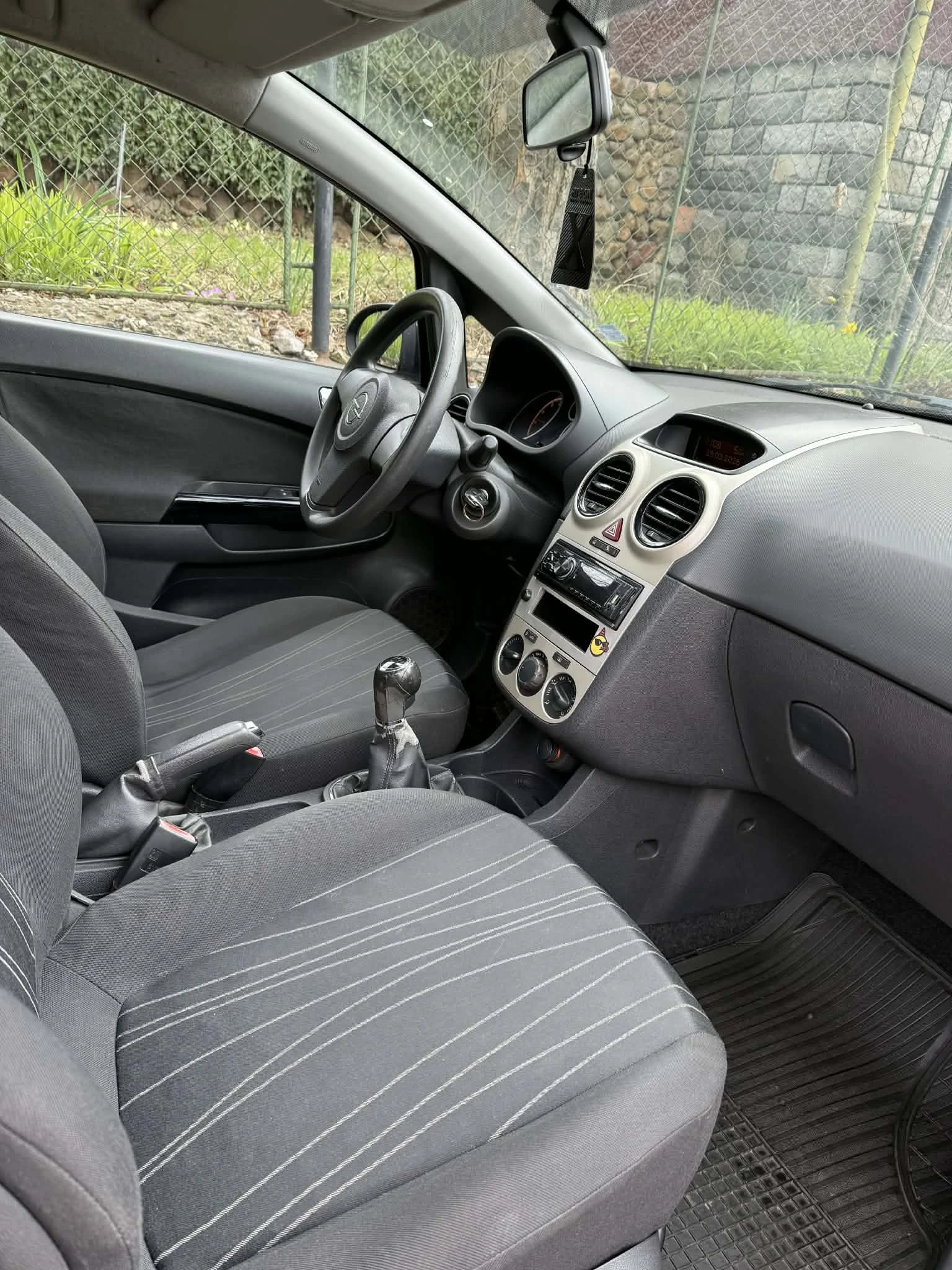 Opel Corsa, снимка 4 - Автомобили и джипове - 54182262