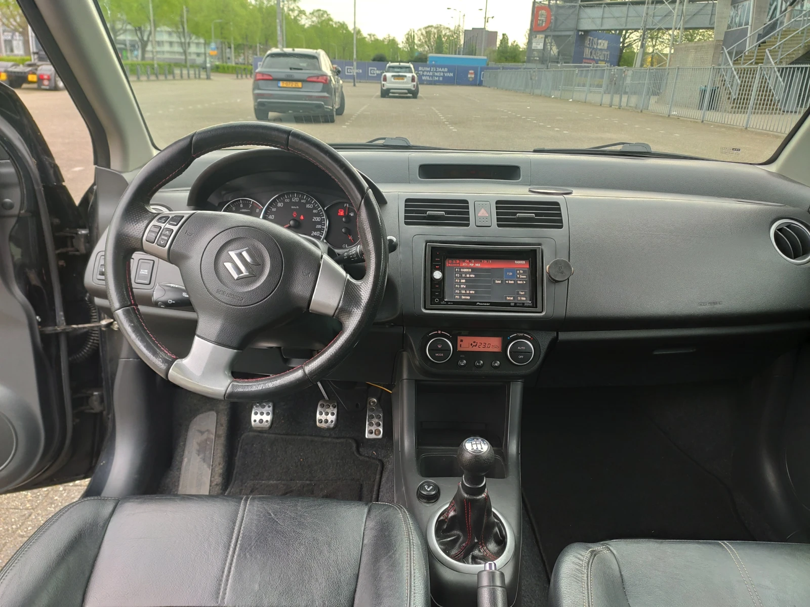 Suzuki Swift Sport, снимка 11 - Автомобили и джипове - 54234836