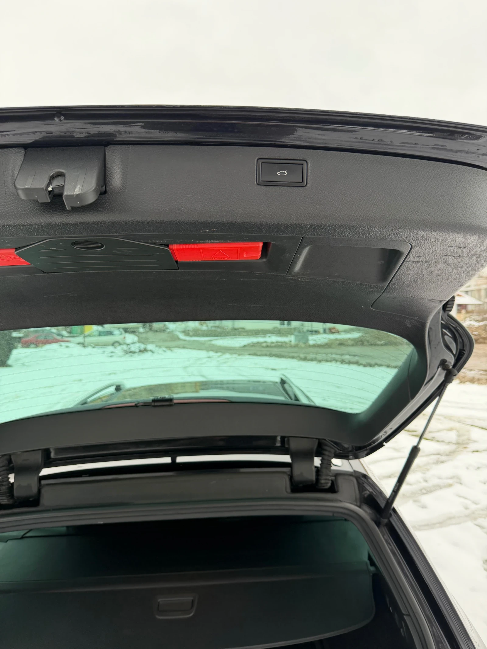 VW Passat Alltrack, снимка 11 - Автомобили и джипове - 54717699