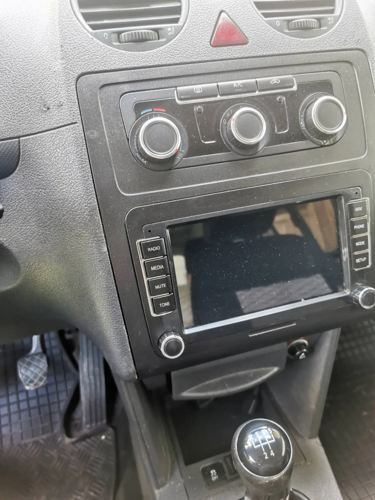 VW Caddy LPG, снимка 6 - Автомобили и джипове - 54423748
