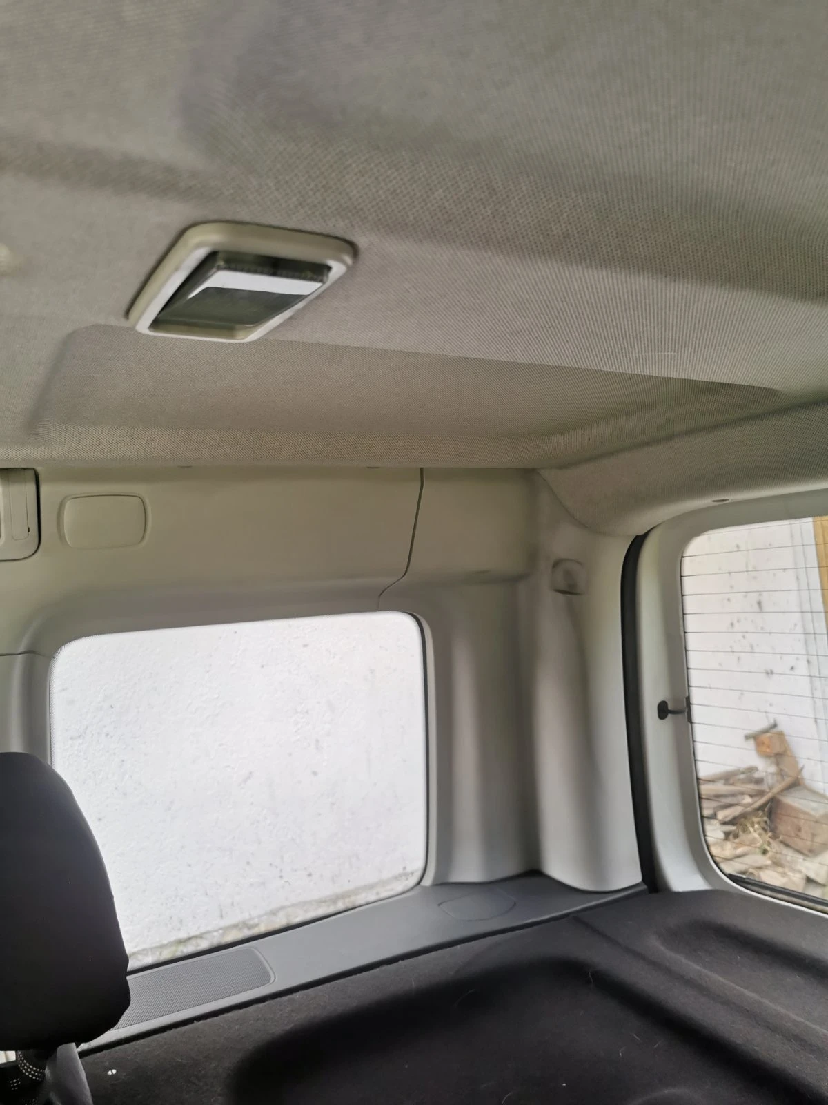 VW Caddy LPG, снимка 11 - Автомобили и джипове - 54423748