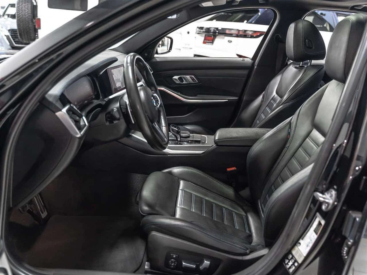 BMW 340 M340i xDrive| M Performance| Premium Enhanced| , снимка 6 - Автомобили и джипове - 55207606