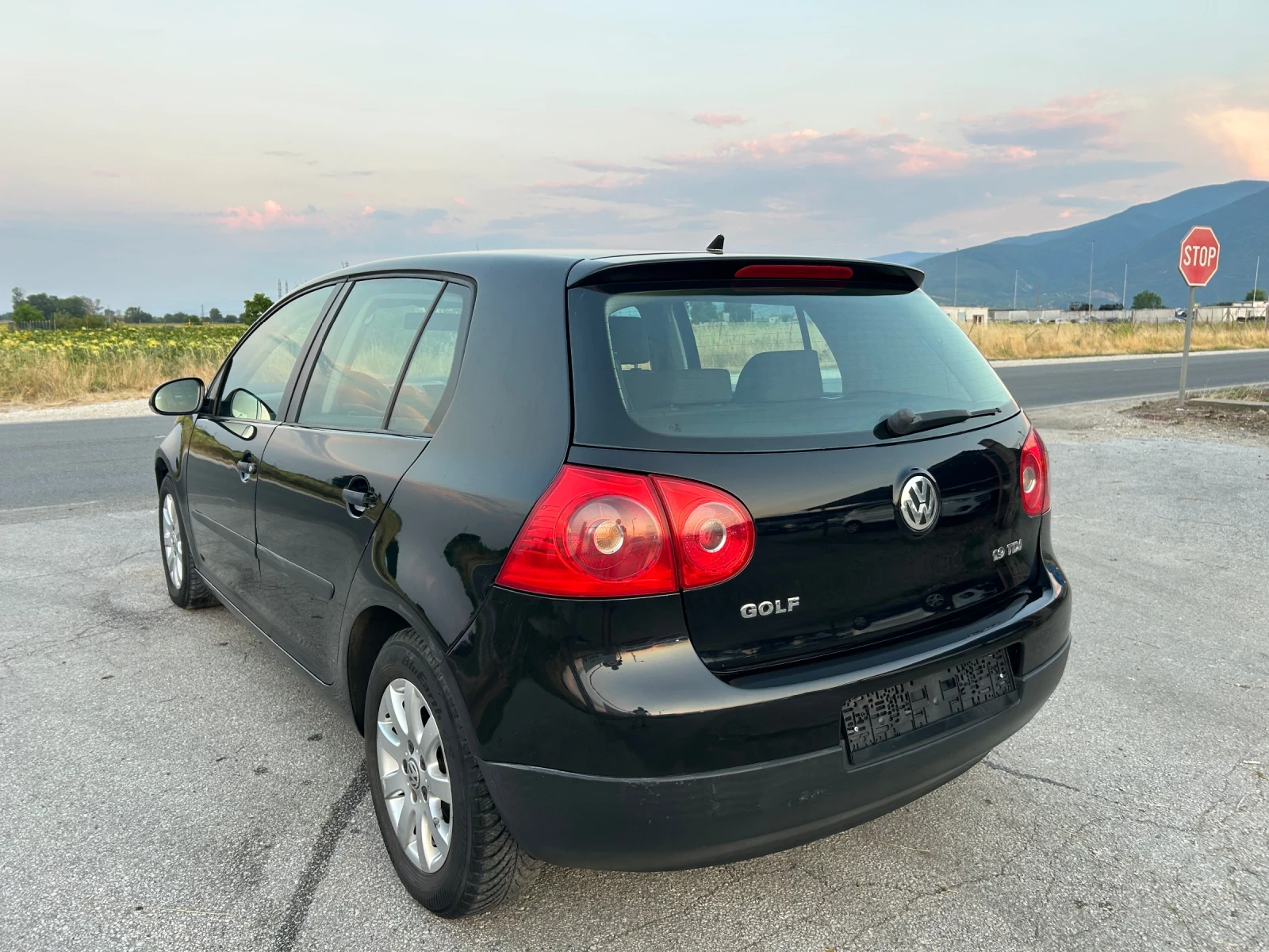 VW Golf 1.9 TDI 105k.c. 6 скорости, снимка 7 - Автомобили и джипове - 55390220