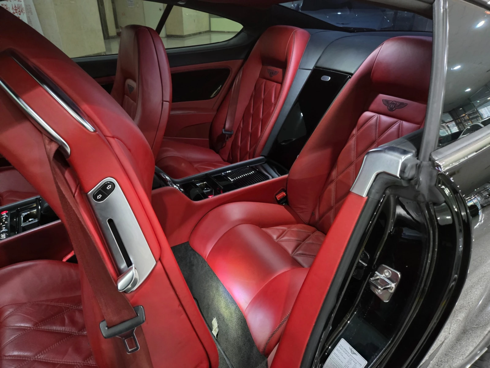 Bentley Continental gt МАСАЖ* КРАЙНА ЦЕНА, снимка 7 - Автомобили и джипове - 55496086