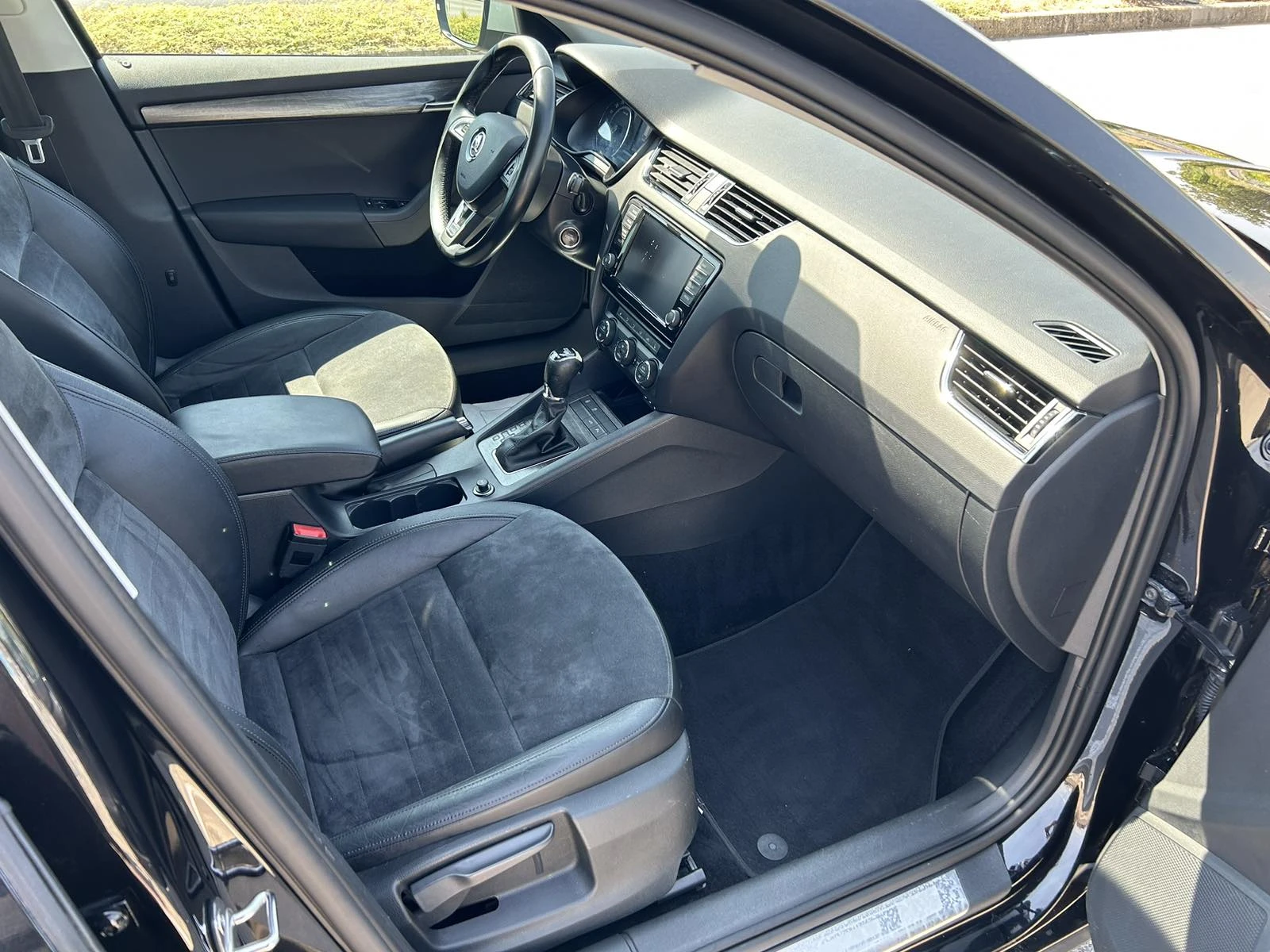 Skoda Octavia 2.0TDI 4X4 SCOUT, снимка 9 - Автомобили и джипове - 55651499