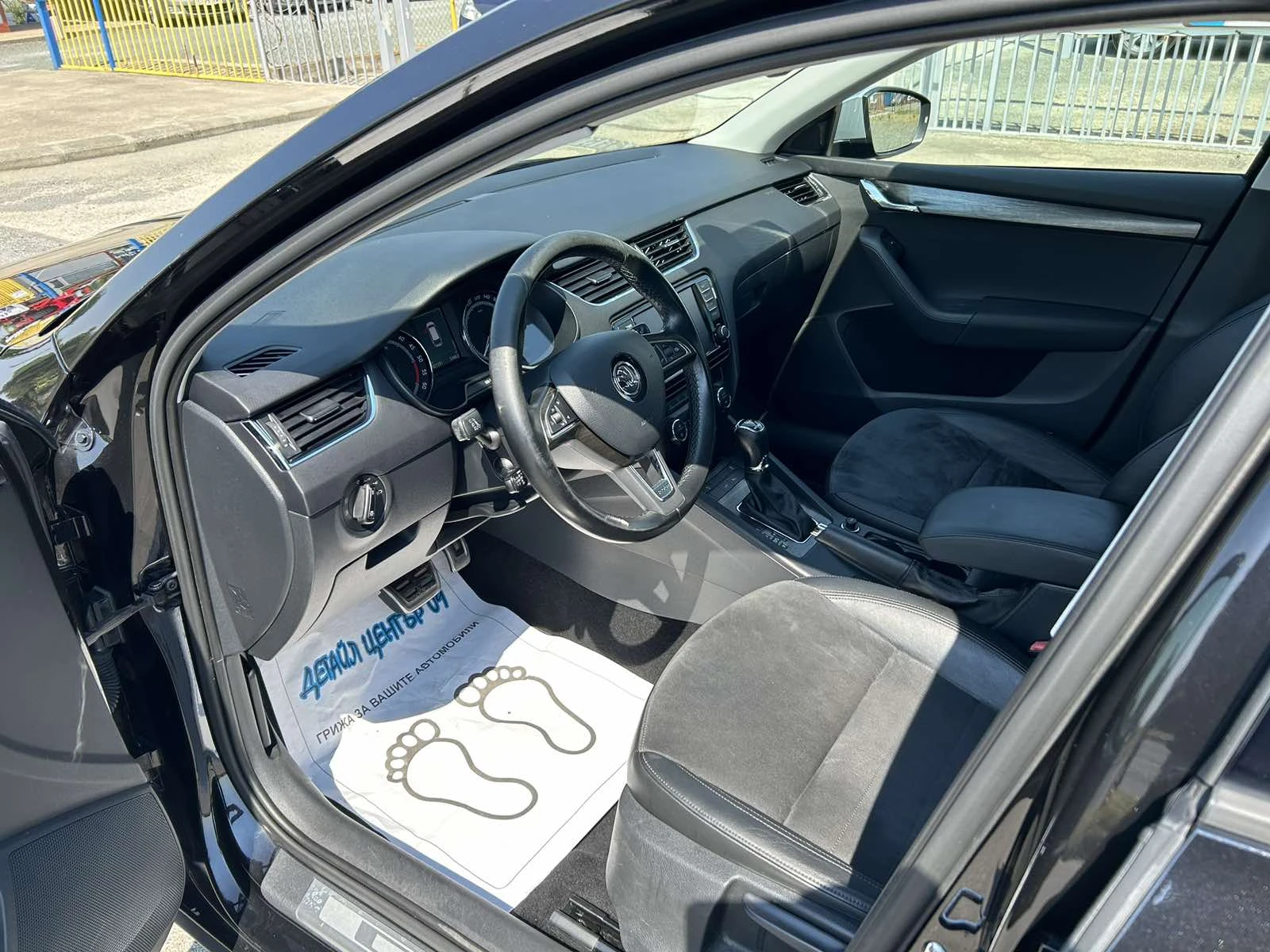 Skoda Octavia 2.0TDI 4X4 SCOUT, снимка 8 - Автомобили и джипове - 55651499