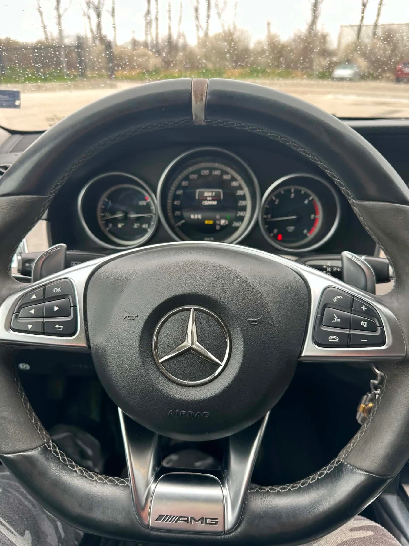 Mercedes-Benz E 200, снимка 8 - Автомобили и джипове - 55658235