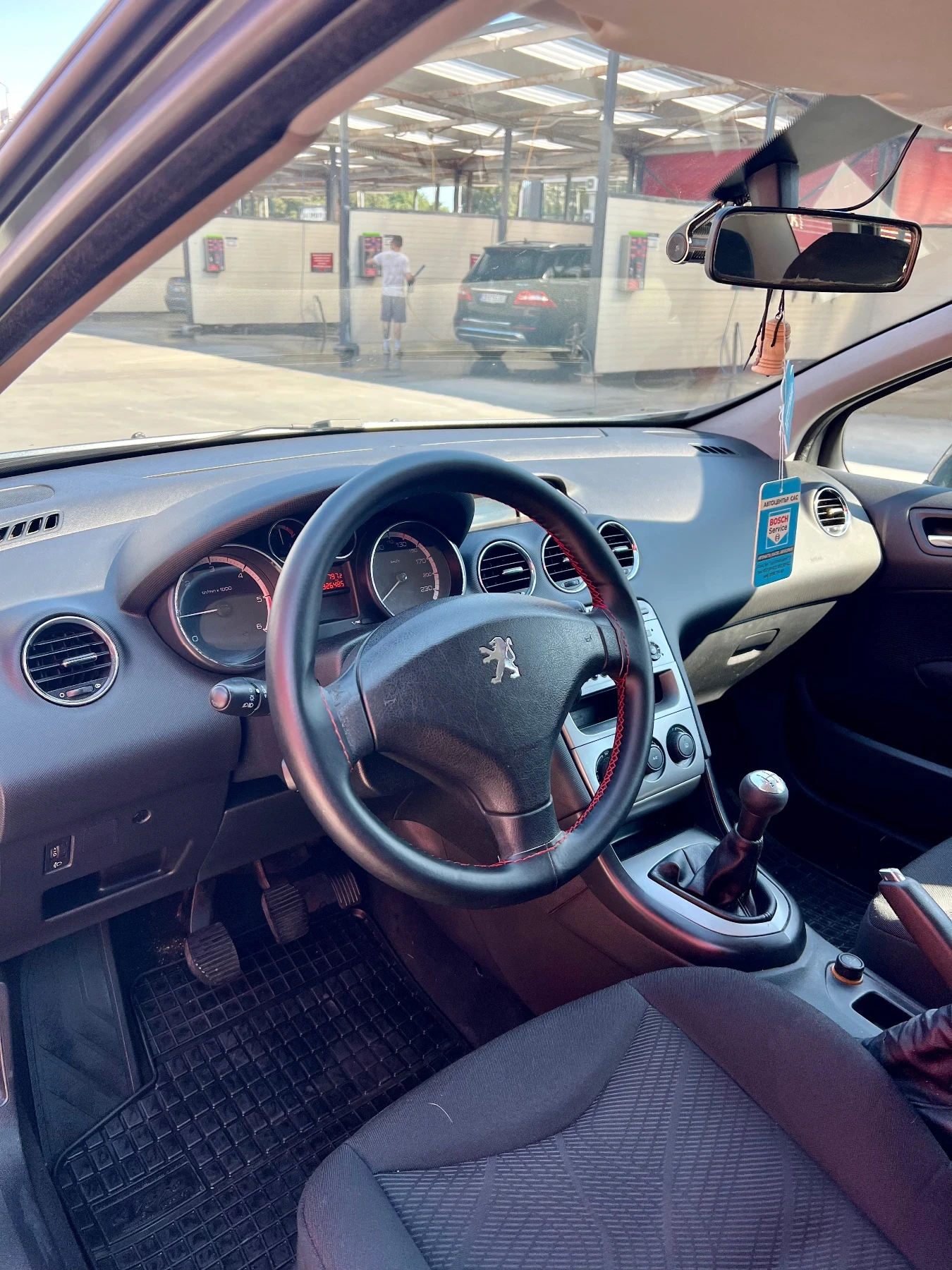 Peugeot 308 1.6 HDI 90 к.с. от БГ, снимка 9 - Автомобили и джипове - 55693400