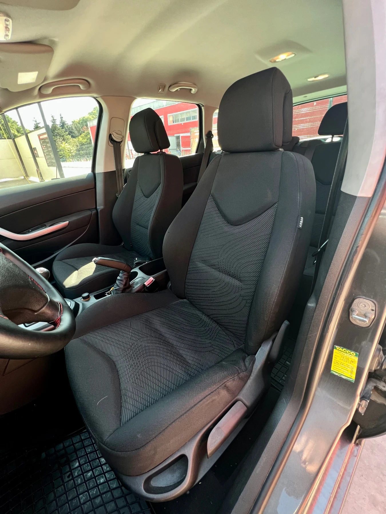 Peugeot 308 1.6 HDI 90 к.с. от БГ, снимка 10 - Автомобили и джипове - 55693400