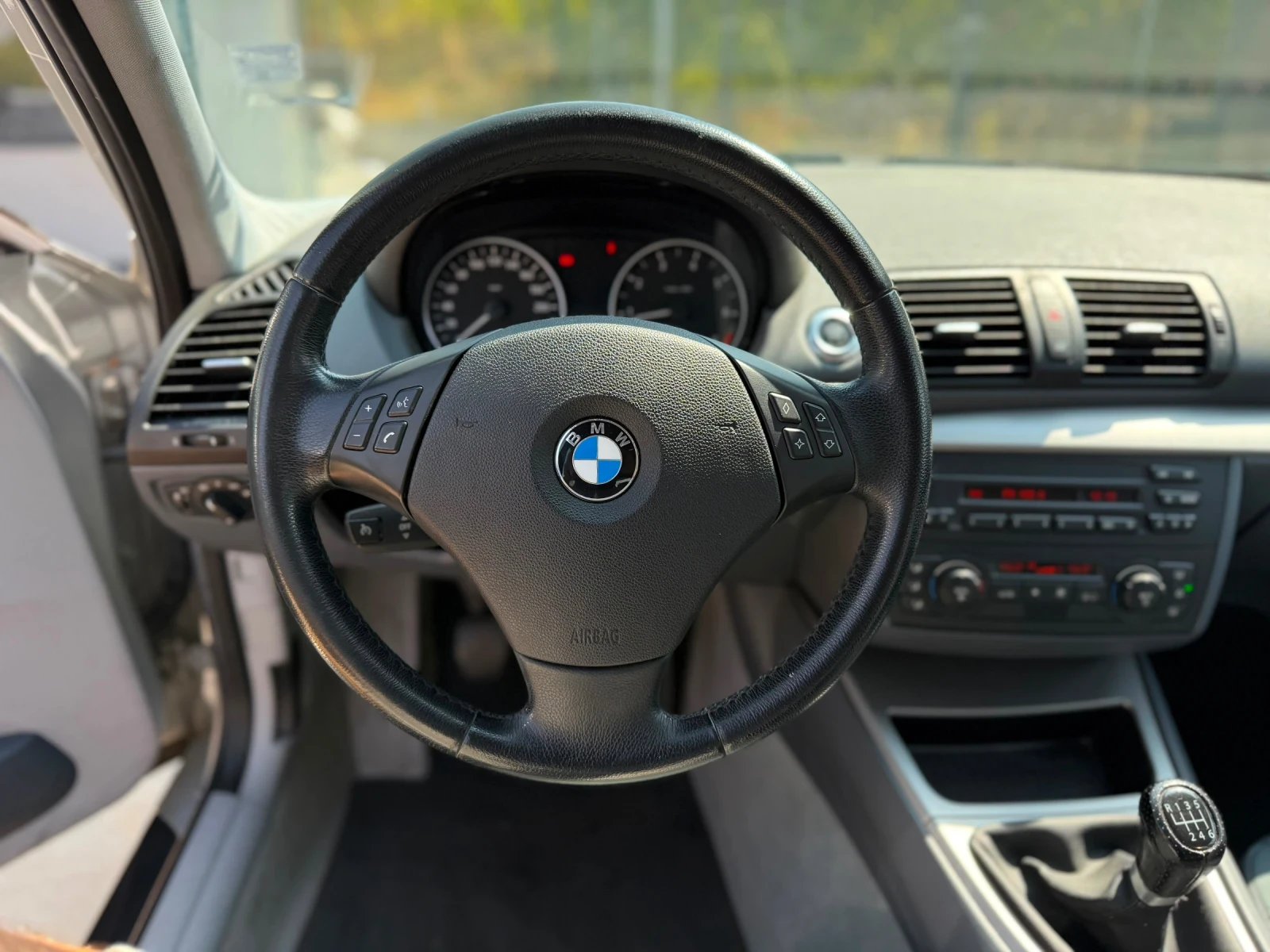 BMW 120, снимка 11 - Автомобили и джипове - 55872121