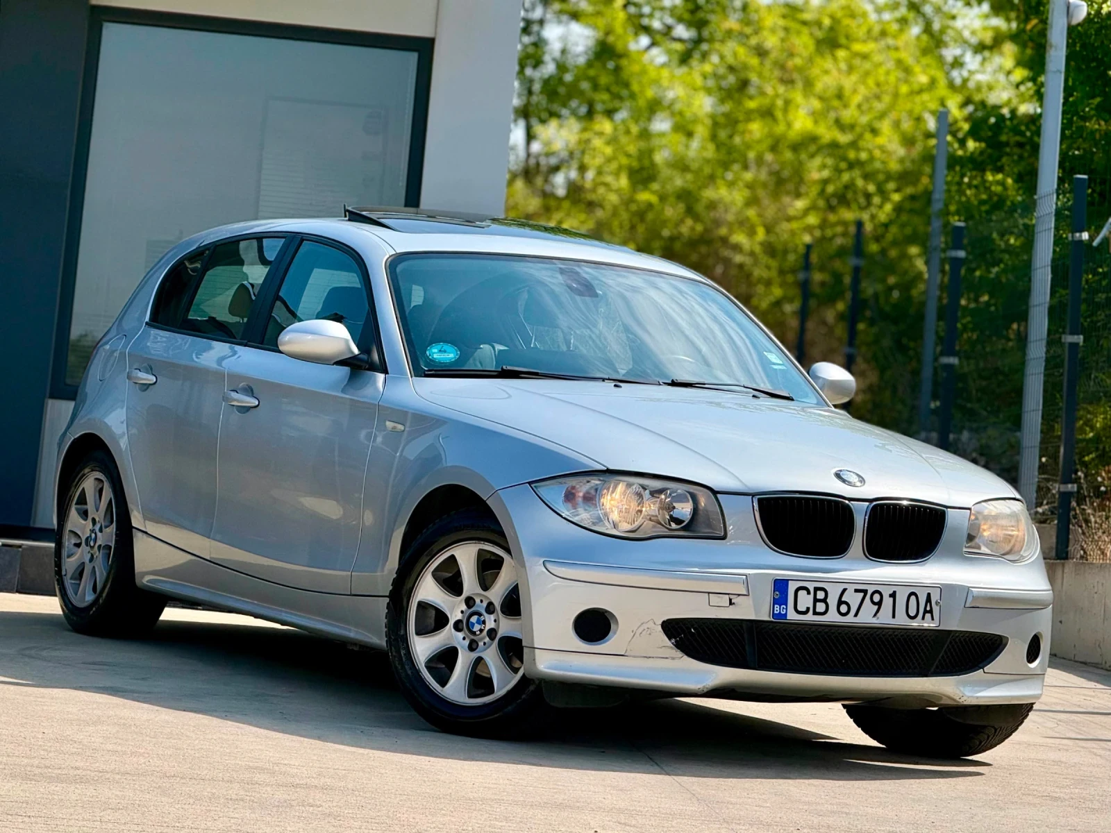 BMW 120, снимка 3 - Автомобили и джипове - 55872121