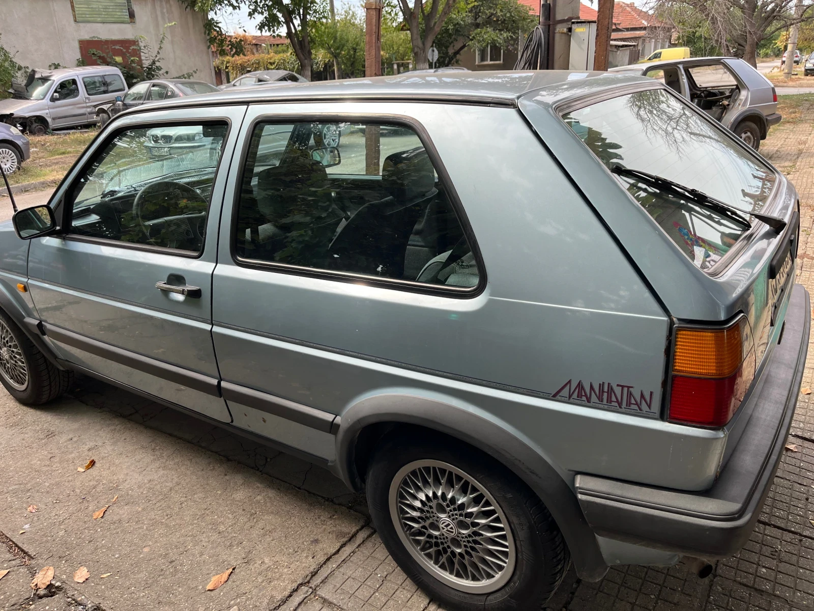 VW Golf 1.6 бензин, снимка 4 - Автомобили и джипове - 56151387