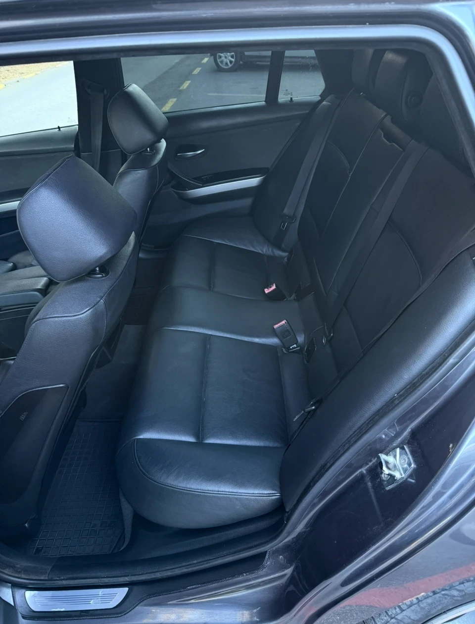 BMW 320, снимка 13 - Автомобили и джипове - 56154557