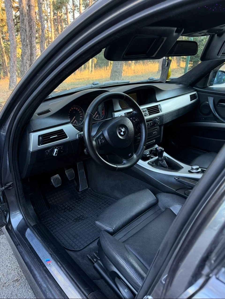 BMW 320, снимка 9 - Автомобили и джипове - 56154557