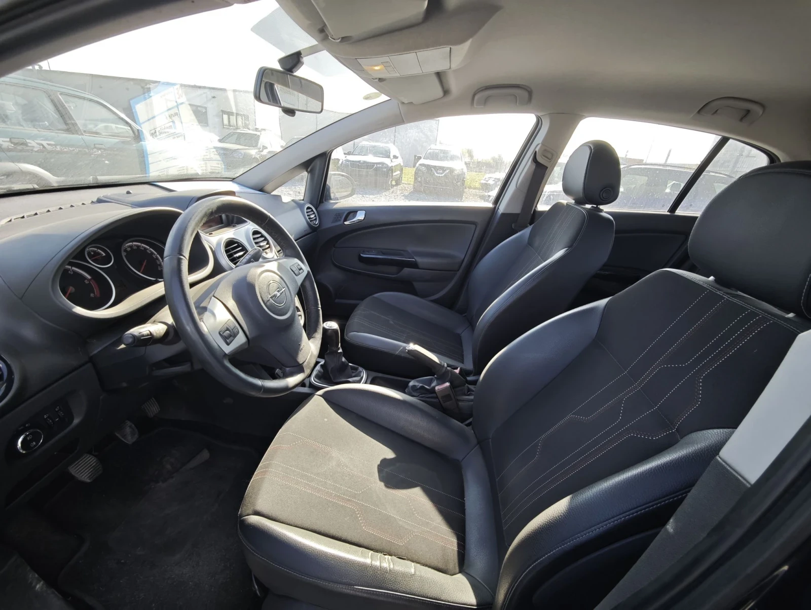 Opel Corsa 1.3 90ks CDTI, снимка 9 - Автомобили и джипове - 56441640