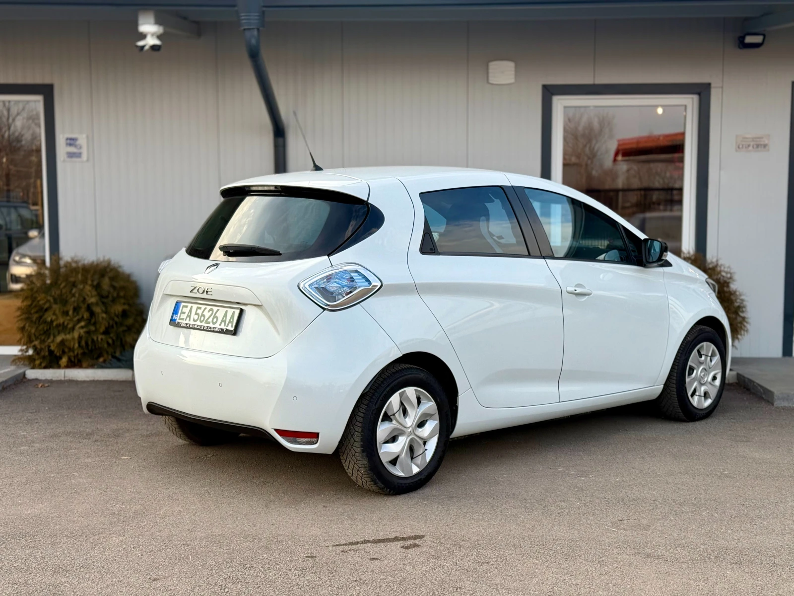 Renault Zoe 40kW* ����������* �����.�������* ������ �� | Mobile.bg � ����������� 4