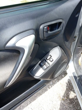 Toyota Rav4 - 3500 € / 6845.40 лв. - 58389454 8